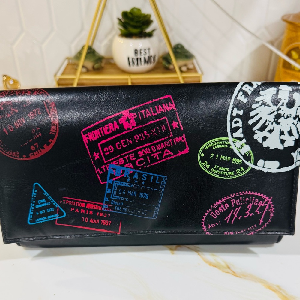 Travel Stamp Print Black Women's Wallet
